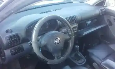 Sloopvoertuig seat toledo (1m2) v5 van het jaar 1999 aangedreven agz