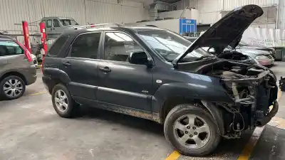 Veicolo di demolizione kia sportage lx 4x4 dell'anno 2005 alimentato d4eav