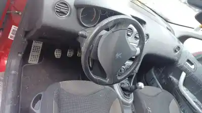 Veículo de Sucata peugeot 308 confort do ano 2007 alimentado 9hz