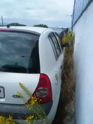 Здавання транспортного засобу renault clio ii fase ii (b/cb0) authentique року 2001 потужний k9k a7