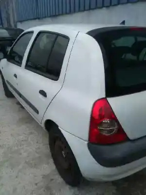 Здавання транспортного засобу renault clio ii fase ii (b/cb0) authentique року 2001 потужний k9k a7