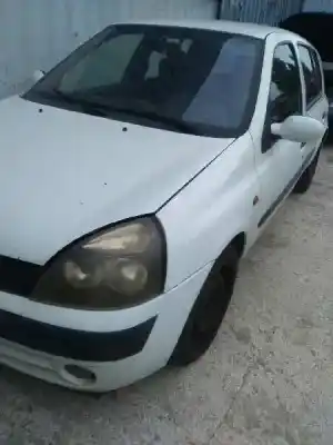 Здавання транспортного засобу RENAULT CLIO II FASE II (B/CB0) Authentique року 2001 потужний K9K A7
