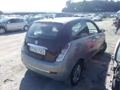 Veículo de Sucata lancia ypsilon (101) 1.4 16v platino do ano 2007 alimentado 843a1000