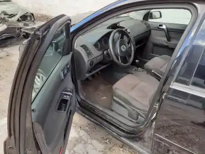 Veículo de Sucata volkswagen polo (9n1) highline do ano 2001 alimentado atd