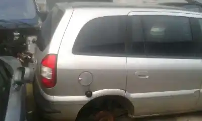 Veículo de Sucata opel zafira a blue line do ano 2005 alimentado y22dtr