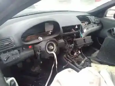 Scrapping Vehicle bmw serie 3 compact (e46) 320td of the year 2007 powered 204d4