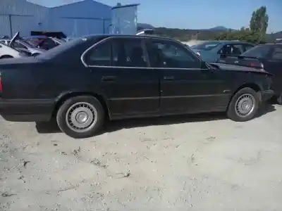 Veicolo di demolizione bmw serie 5 berlina (e34) 524td dell'anno 1994 alimentato m51d25