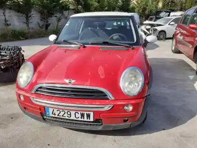 Veículo de Sucata MINI MINI (R50,R53)  do ano 2004 alimentado 1ND