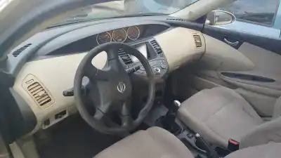 Sloopvoertuig nissan primera berlina (p12) acenta van het jaar 2002 aangedreven qg16