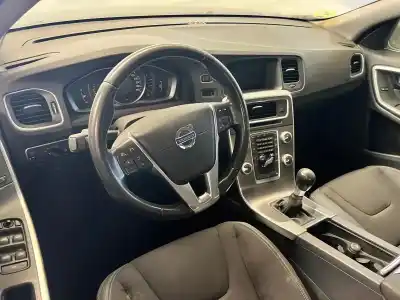 Scrapping Vehicle volvo s60 lim. básico of the year 2014 powered d4162t