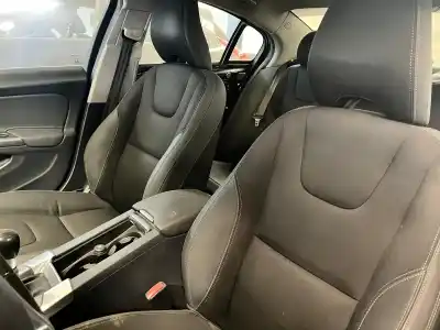 Scrapping Vehicle volvo s60 lim. básico of the year 2014 powered d4162t