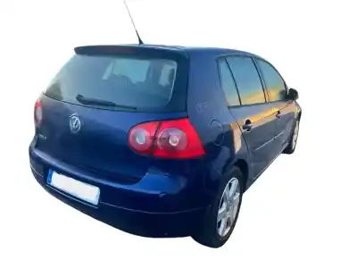 Veículo de Sucata volkswagen golf v berlina (1k1) 1.4 16v do ano 2003 alimentado bca