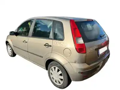 Veicolo di demolizione ford fiesta (cbk) 1.4 tdci cat dell'anno 2002 alimentato f6ja