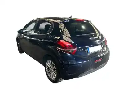 Veículo de Sucata peugeot 208 1.2 12v vti do ano 2017 alimentado hm01