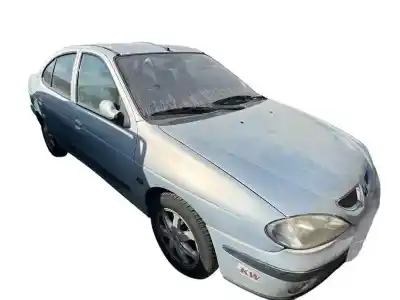 Здавання транспортного засобу RENAULT MEGANE I CLASSIC (LA0/1_) 1.9 dCi (LA05 LA1F) року 2001 потужний F9Q732