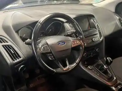 Veicolo di demolizione ford focus lim. 1.0 ecoboost cat dell'anno 2015 alimentato m1dd