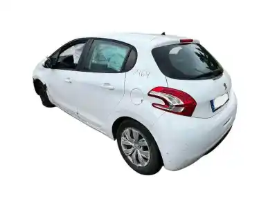 Veículo de Sucata peugeot 208 1.2 12v vti do ano 2013 alimentado hm01