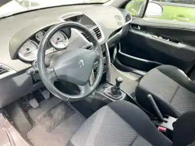 Veículo de Sucata peugeot 207 xs pack do ano 2007 alimentado 5fw