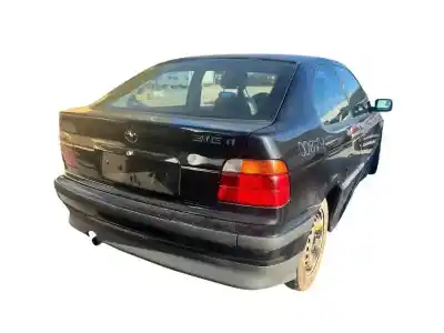 Veicolo di demolizione bmw 3 (e36) 318 is dell'anno 1998 alimentato 194s1