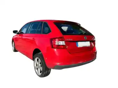 Veicolo di demolizione skoda rapid spaceback (nh1) 1.6 tdi dell'anno 2015 alimentato caya