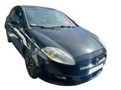 Véhicule à la ferraille FIAT BRAVO (198)  de l'année 2008 alimenté 198A3000