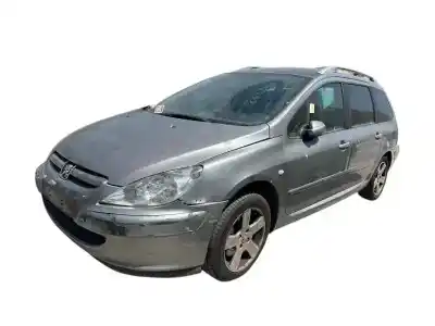 Veicolo di demolizione PEUGEOT 307 BERLINA (S2)  dell'anno 2005 alimentato RHR