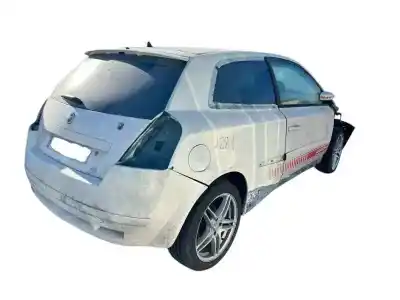 Veículo de Sucata fiat stilo (192) 2.4 20v abarth do ano 2004 alimentado 192a2000