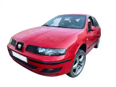 Vehicul casat SEAT LEON (1M1)  al anului 2003 alimentat ALH