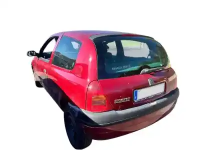 Здавання транспортного засобу renault clio ii fase ii (b/cb0) 1.2 року 2001 потужний d7f726