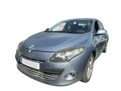 Veicolo di demolizione RENAULT MEGANE II CLASSIC BERLINA  dell'anno 2010 alimentato K9K832