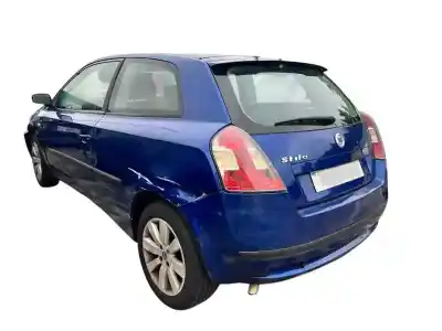 Veicolo di demolizione fiat stilo (192) 1.4 16v feel dell'anno 2006 alimentato 843a1000