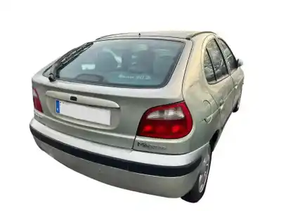 Veículo de Sucata renault megane i coupe fase 2 (da..) 1.6 16v expression 107 cv / 79 kw do ano 2000 alimentado 