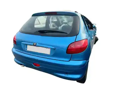 Vehicul casat peugeot 206 berlina xline 1.4 al anului 2001 alimentat kfw