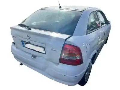 Vehicul casat opel astra g berlina 1.6 16v al anului 2000 alimentat x16xel