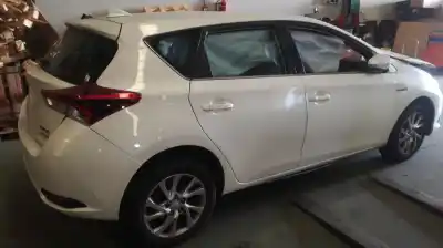 Здавання транспортного засобу toyota auris (e18) 2zr року 2015 потужний 2zr