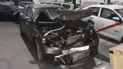 Здавання транспортного засобу MERCEDES-BENZ CLASE A (BM 176) K9K року 2016 потужний K9K
