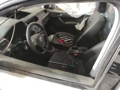 Sloopvoertuig volkswagen caddy profesional (sa) (03.2015) dfs van het jaar 2017 aangedreven dfs