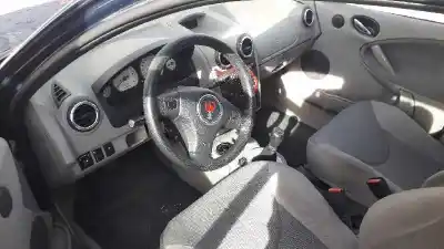 Здавання транспортного засобу mg rover rover 25 (r/rf) 20t2n року 2005 потужний 20t2n