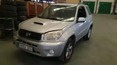 Scrapping Vehicle TOYOTA RAV4 (A2) 1CDFTV of the year 2006 powered 1CDFTV