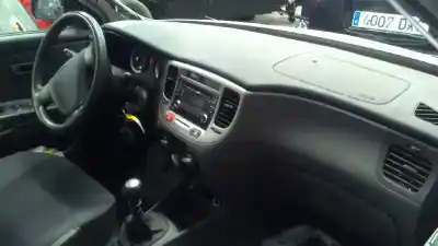 Veículo de Sucata kia rio (jb) g4ee do ano 2016 alimentado g4ee