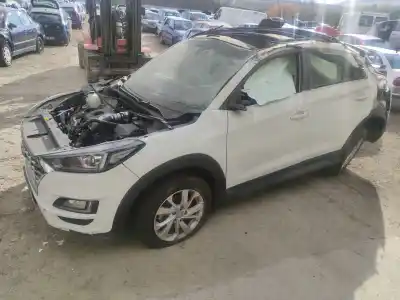 Veicolo di demolizione HYUNDAI TUCSON (TL) G4FJ dell'anno 2019 alimentato G4FJ