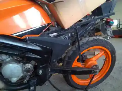 Veículo de Sucata rieju                                              rs2 matrix                                                                                                                                                                                                                                                 rs2                                                                                                                                                                                                                                                        do ano 2005 alimentado minarelli am6