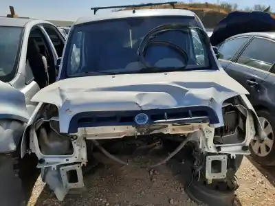 Véhicule à la ferraille FIAT I DOBLÒ (119) 188A9000 de l'année 2004 alimenté 188A9000