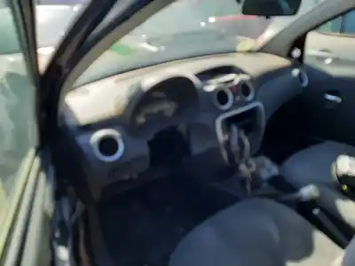 Здавання транспортного засобу citroen c2 d-8hz року 2006 потужний 8hz
