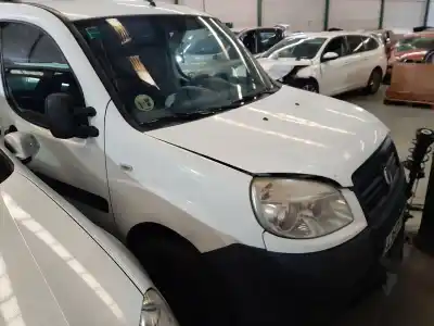Véhicule à la ferraille FIAT I DOBLÒ (119) 199A2000 de l'année 2006 alimenté 199A2000