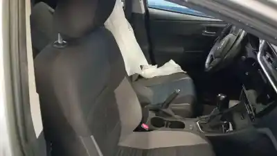 Здавання транспортного засобу toyota auris (e18) n47c16a року 2018 потужний n47c16a