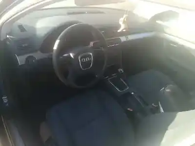 Veículo de Sucata audi a4 berlina (8e) 2.0 tdi 16v (103kw) do ano 2006 alimentado bre