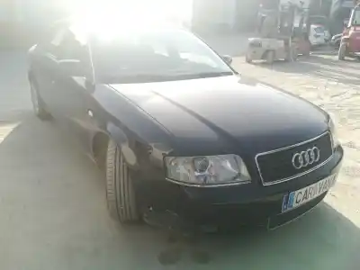 Veicolo di demolizione audi a6 berlina (4b2) 1.8 t dell'anno 2002 alimentato awt