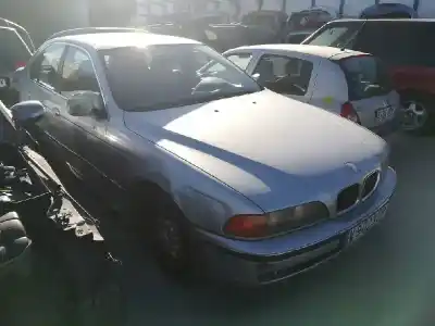 Veículo de Sucata BMW SERIE 5 BERLINA (E39) 523i do ano 1997 alimentado 256S3