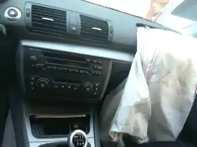 Veicolo di demolizione bmw serie 1 berlina (e81/e87) 120d dell'anno 2006 alimentato 204d4